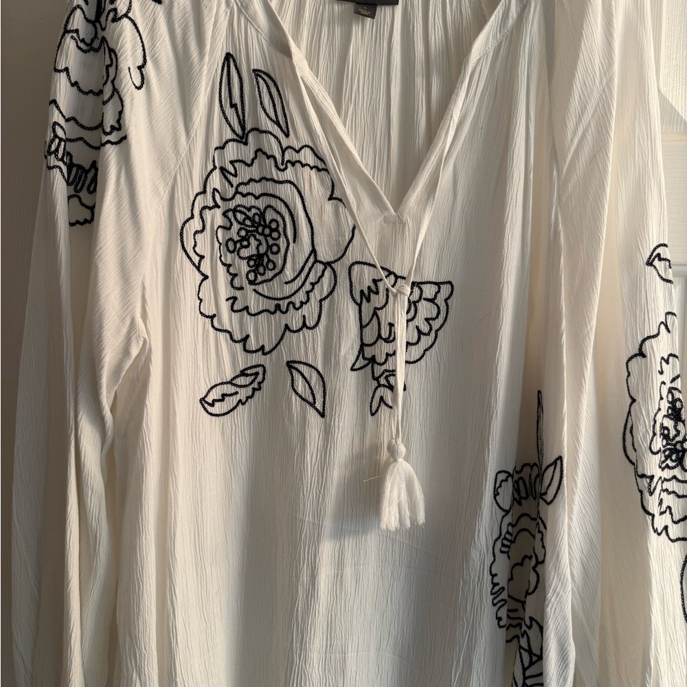 Style&Co. from Macy’s Sz Large Elegant White Floral Embroidered Women's Top